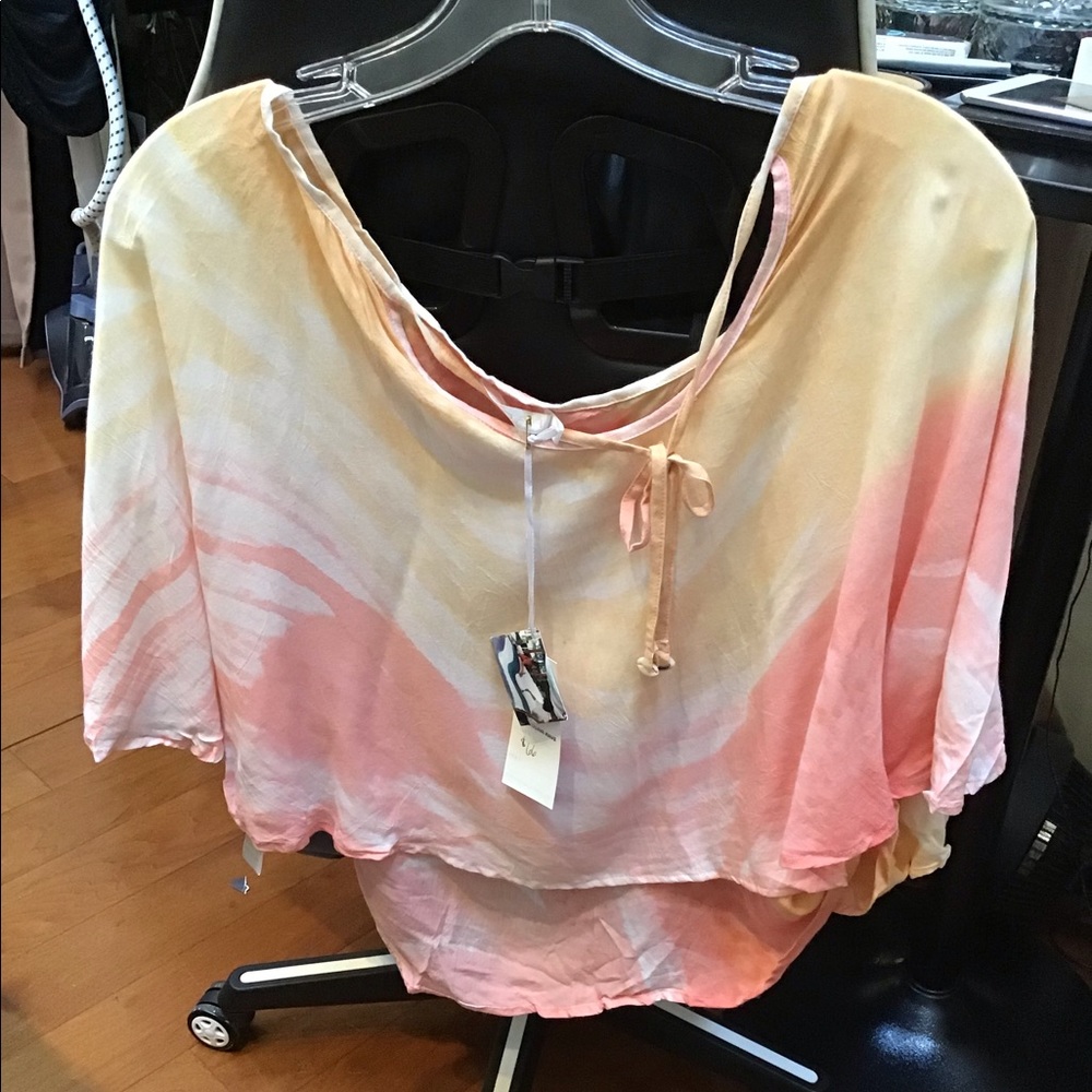 New Indah Cassia Blouse